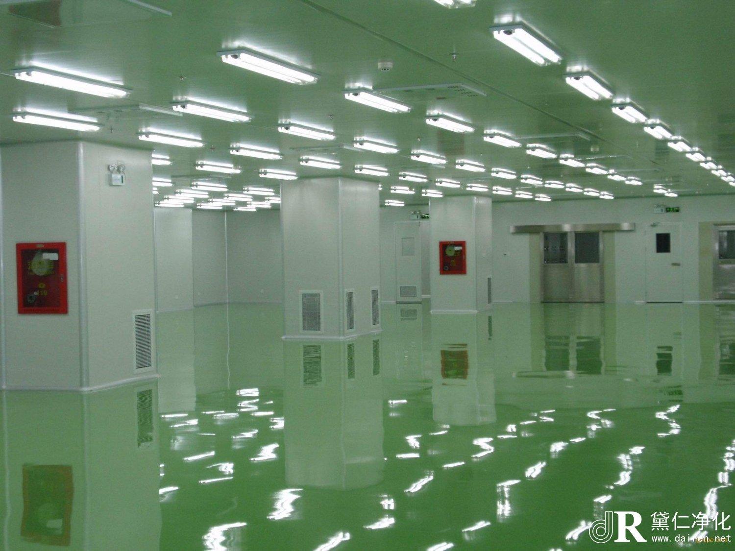 保證設計市場的規范性