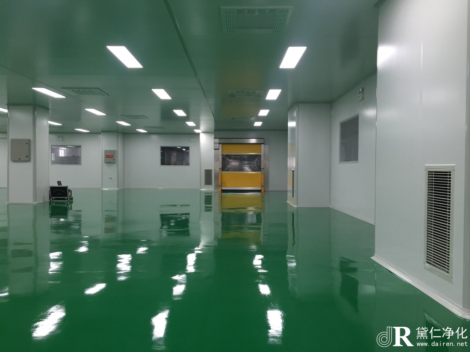 十萬級潔凈車間是否需要安裝高效過濾器？